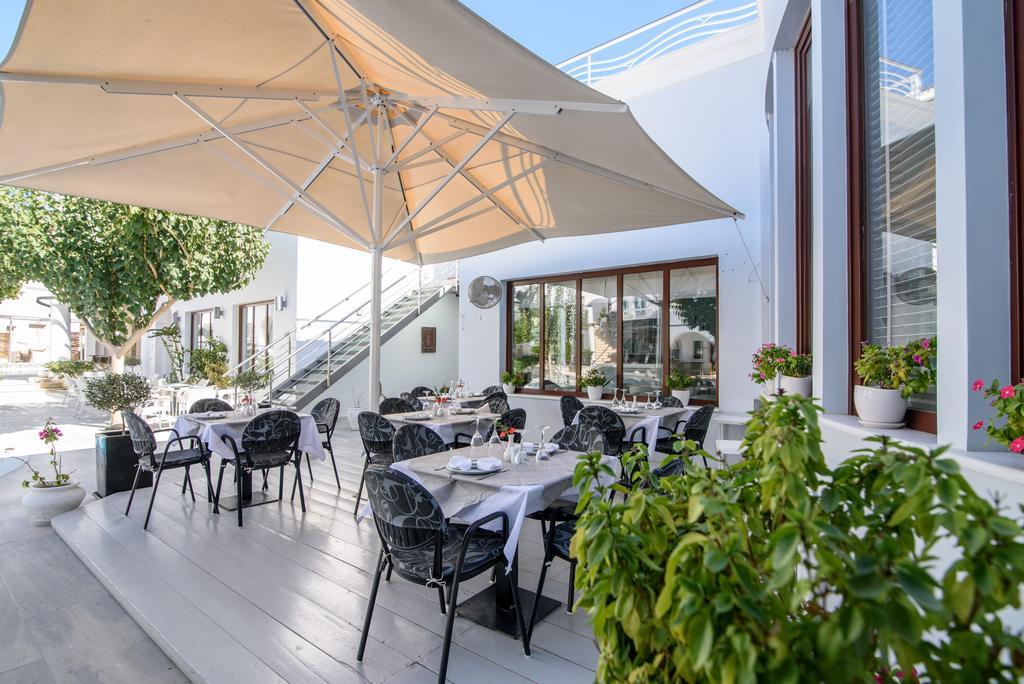 La Mer Deluxe Hotel & Spa (Adults Only) Kamari  Exterior photo